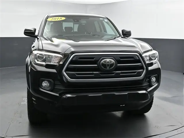 2018 Toyota Tacoma SR photo 3
