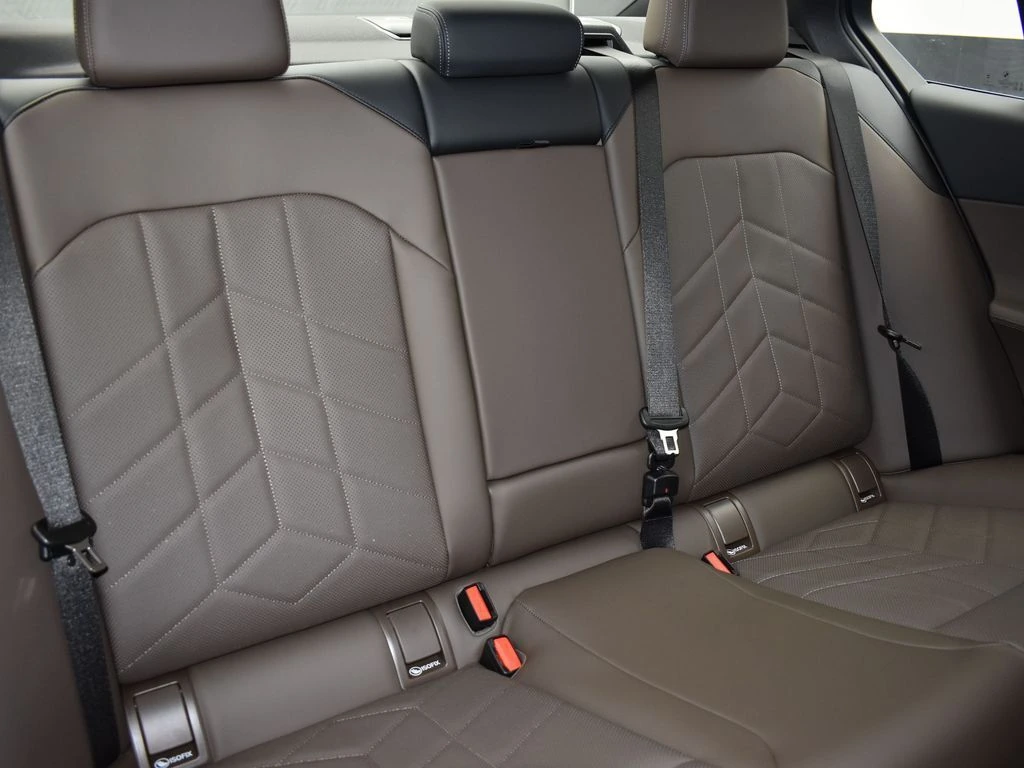 2026 BMW 5 Series 530i - Photo 27