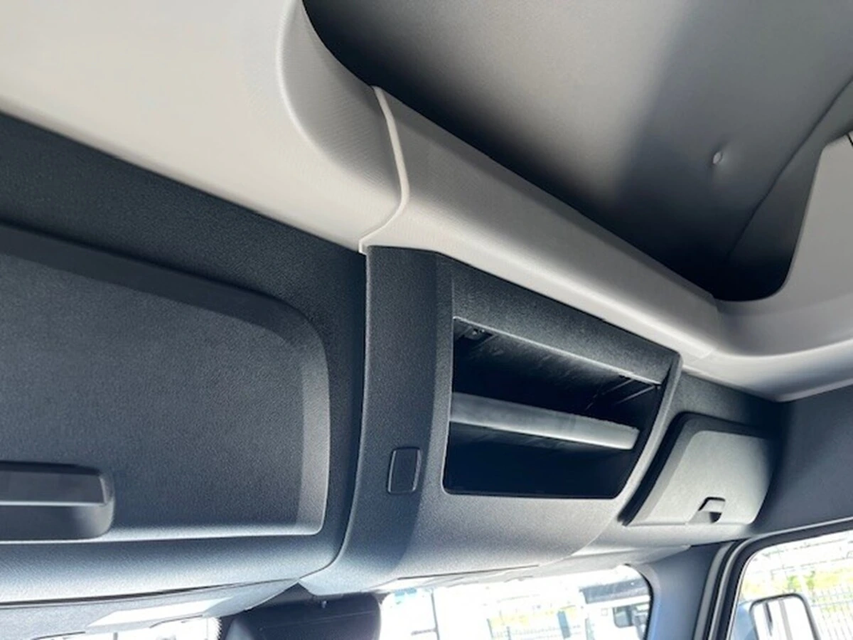 2027 Freightliner - image 11