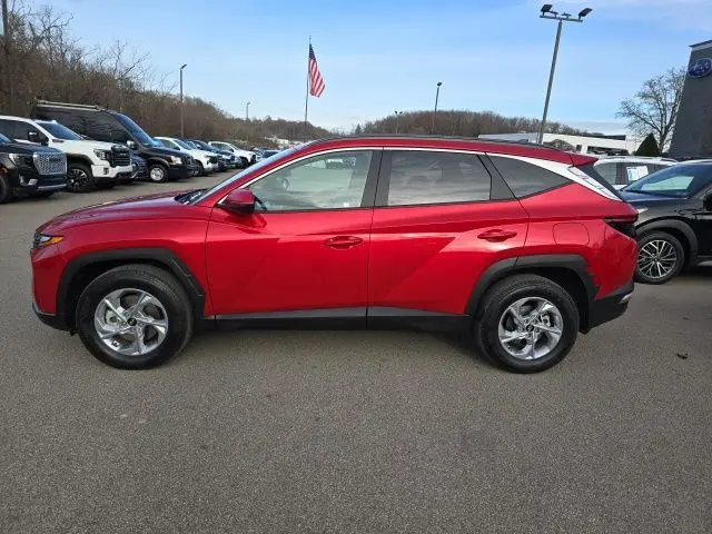 2023 Hyundai Tucson SEL photo 2