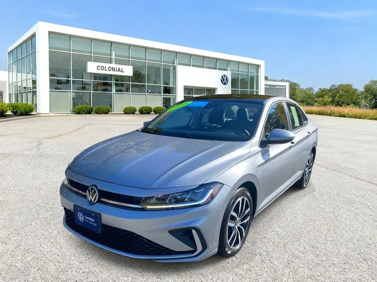 2025 Volkswagen Jetta SE