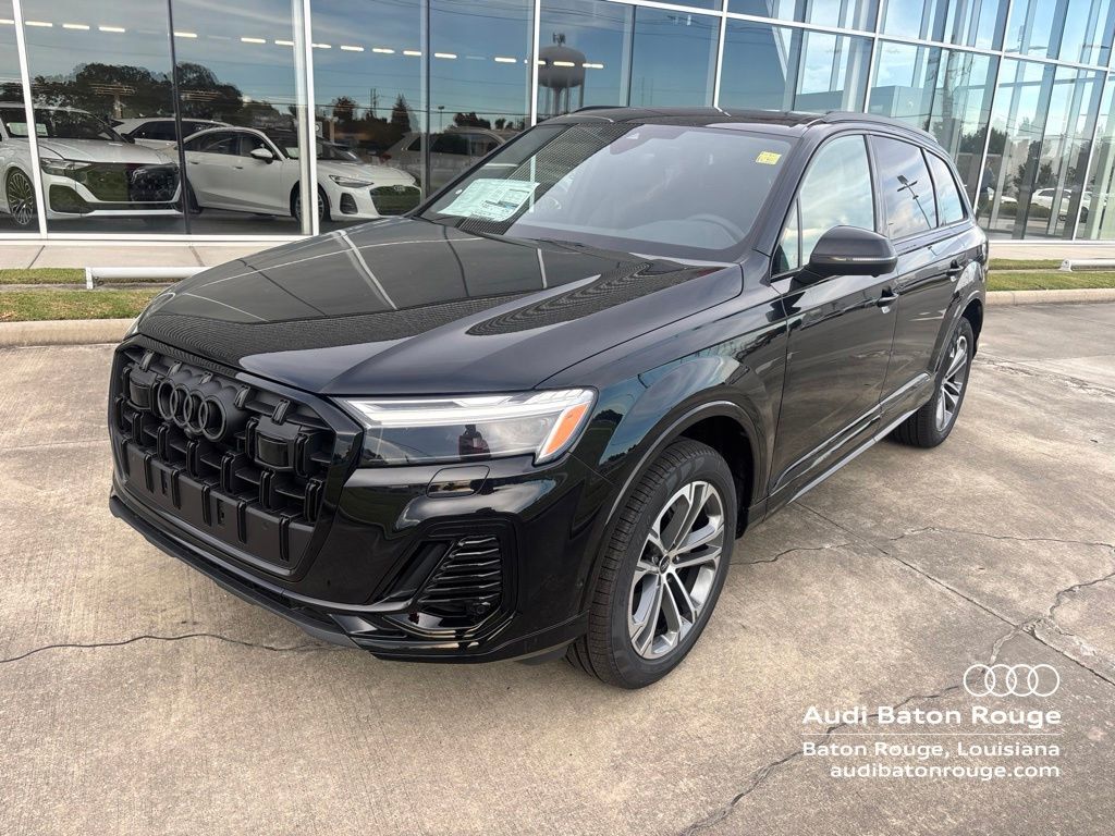 2026 Audi Q7 45 Premium Plus
