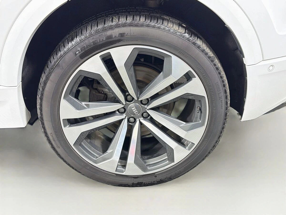 2019 Audi Q8 Premium Plus - Photo 34