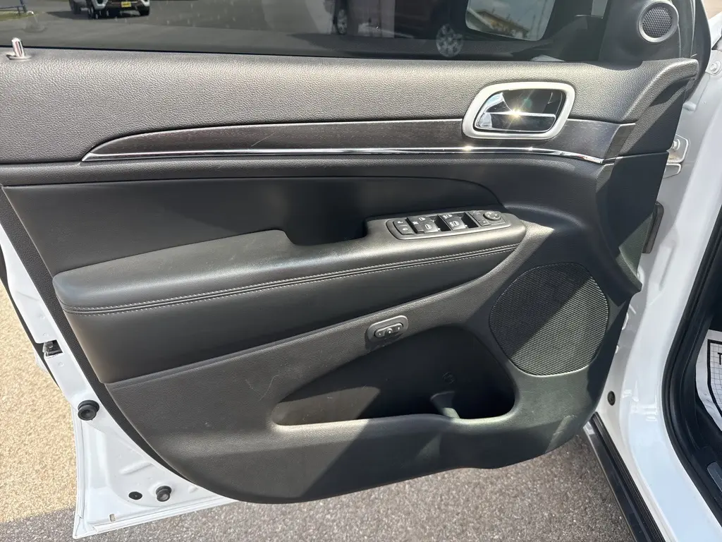 2018 Jeep Grand Cherokee Limited photo 8