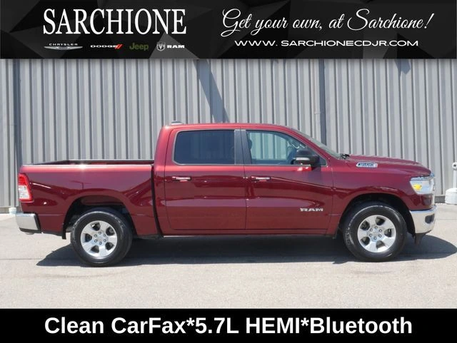 2020 RAM 1500 Big Horn/Lone Star 4x4 Crew Cab 5'7's photo