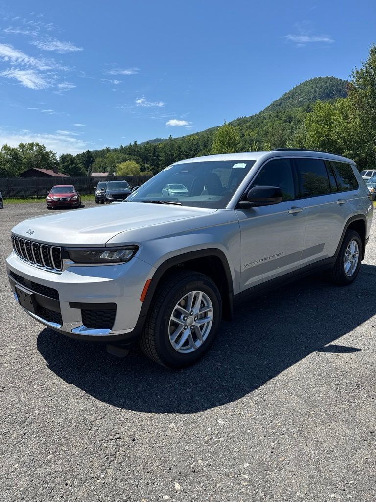 2026 Jeep Grand Cherokee L Laredo