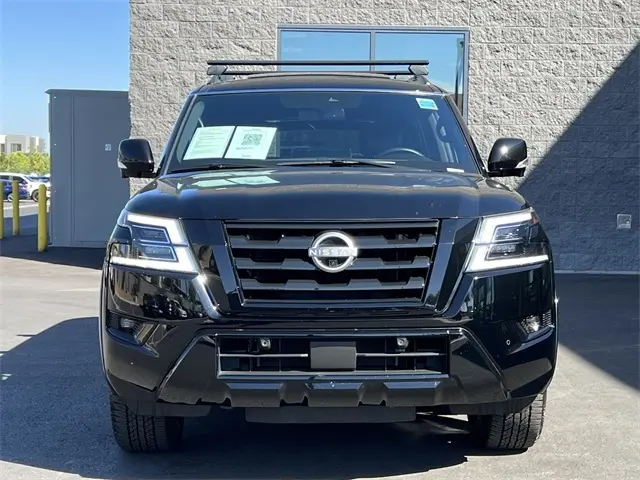 2023 Nissan Armada SL photo 9