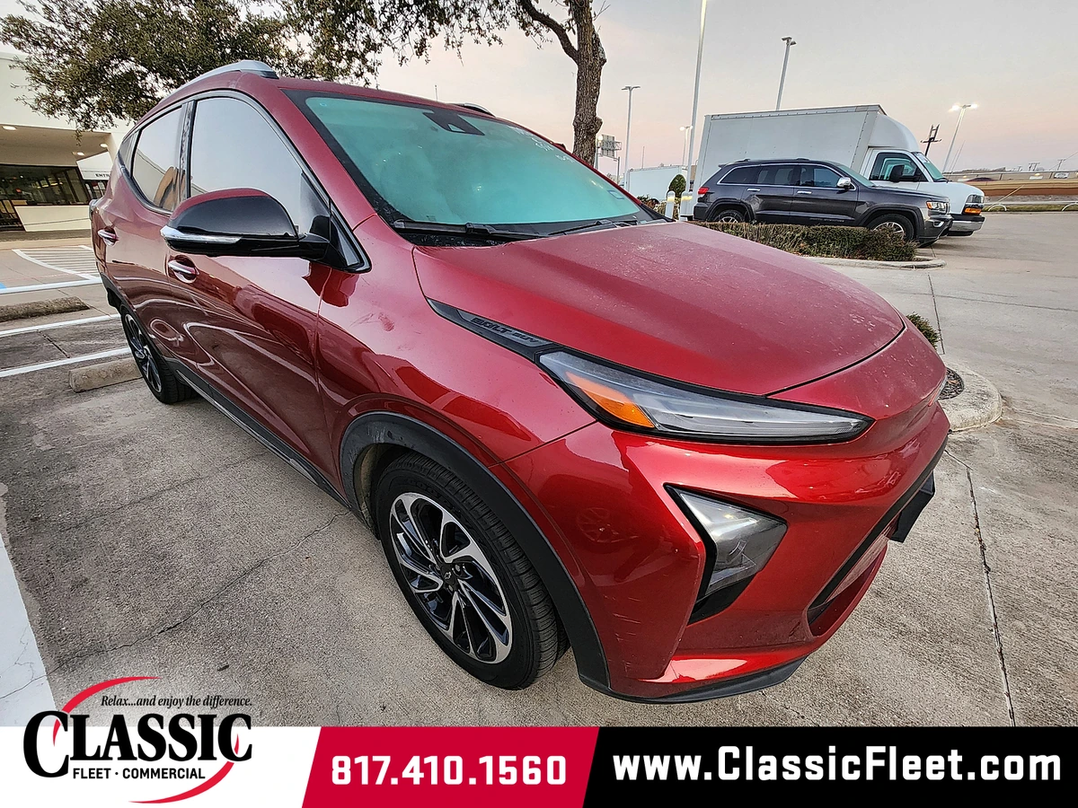 2022 Chevrolet Bolt EUV Premier's photo