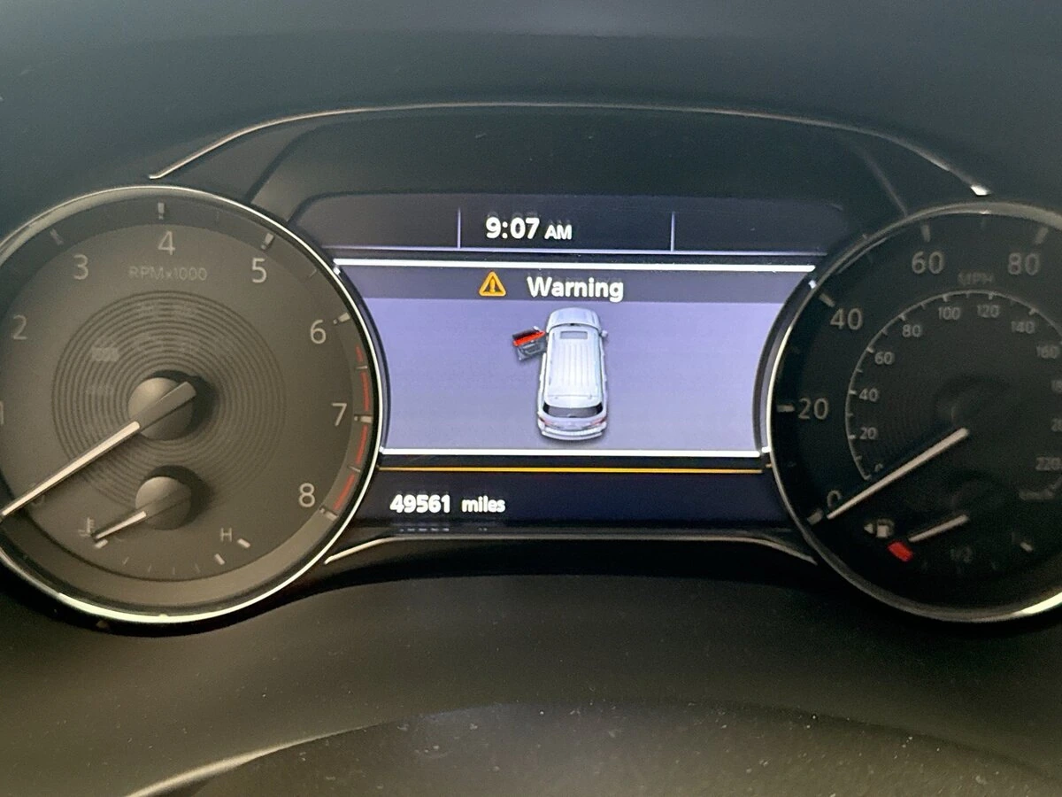 2023 INFINITI QX80 Luxe - Photo 13