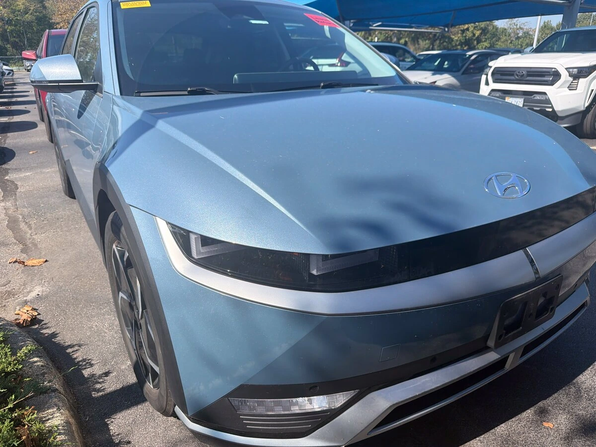 2024 Hyundai IONIQ 5 SEL