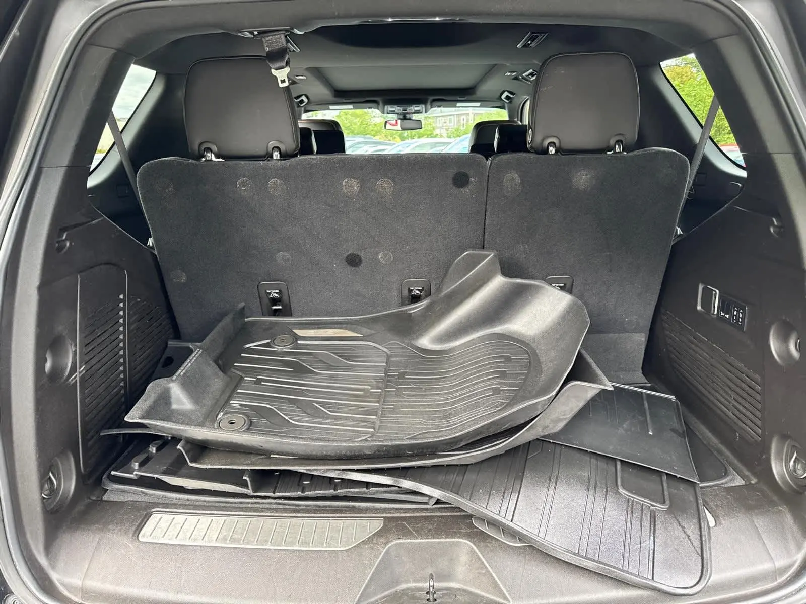 2021 Gmc Yukon AT4 photo 36