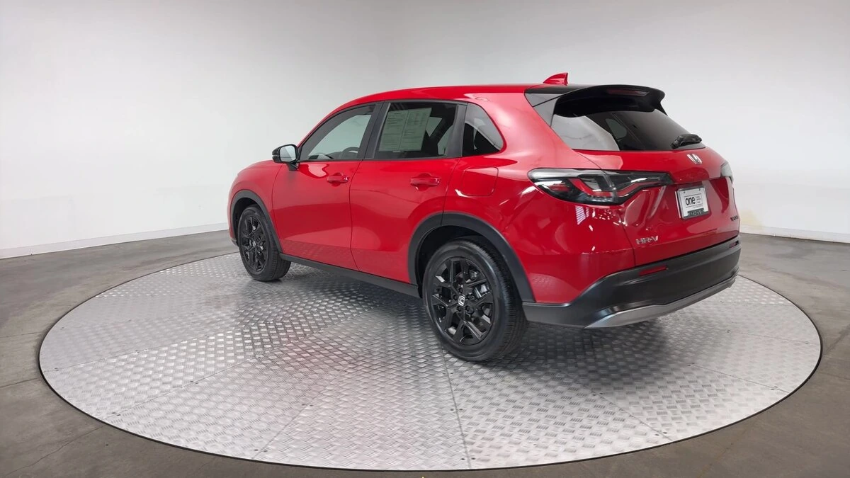 2025 Honda HR-V Sport - Photo 6