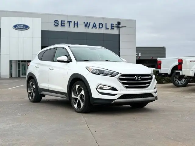 2017 Hyundai Tucson Sport's photo