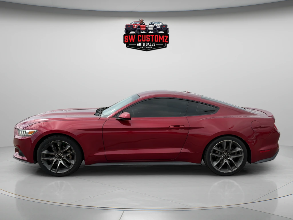 2015 Ford Mustang EcoBoost - Photo 6