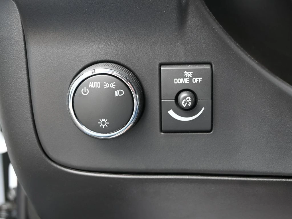 2025 GMC Savana Cargo Work Van - Photo 24
