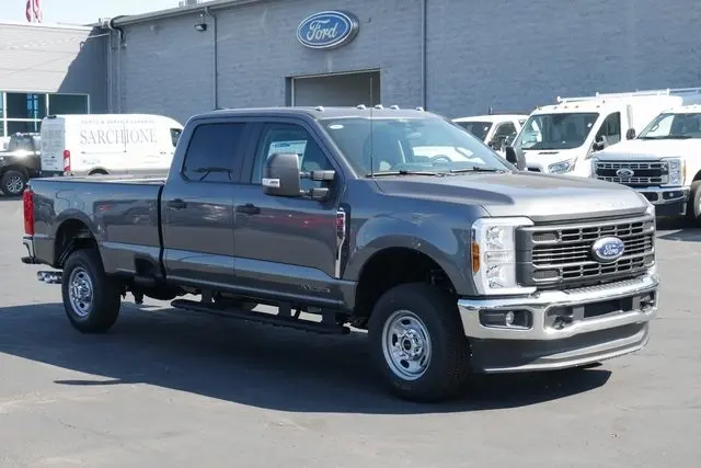 2026 Ford F-350 photo 5