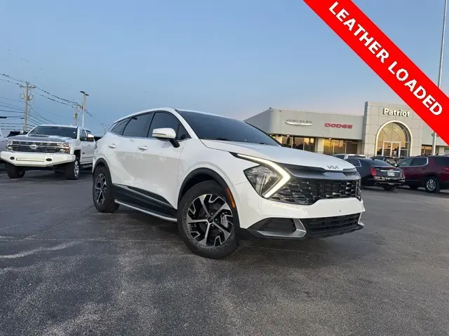 2023 Kia Sportage EX's photo