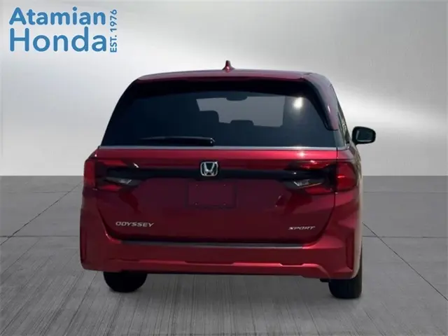 2026 Honda Odyssey LE photo 4