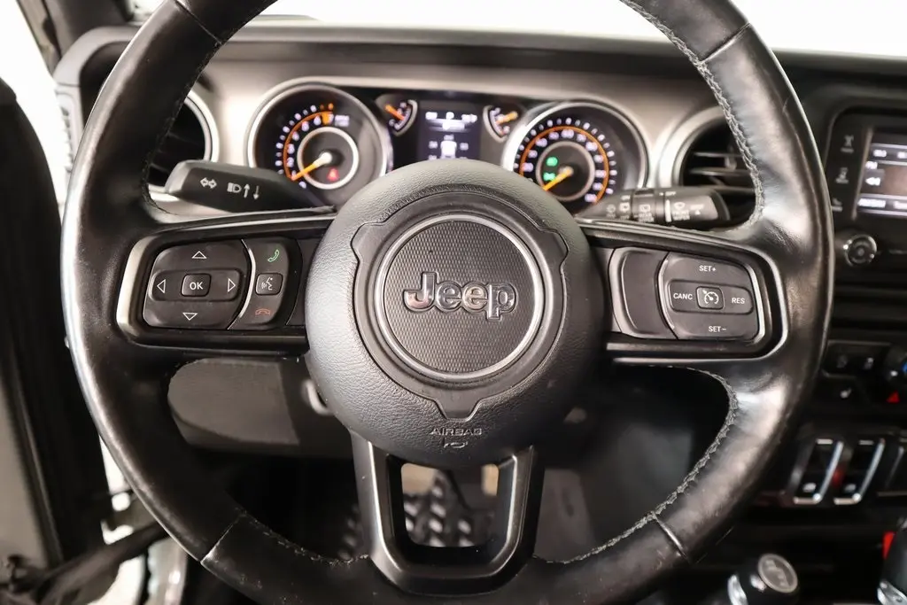 2020 Jeep Wrangler Sport S photo 2