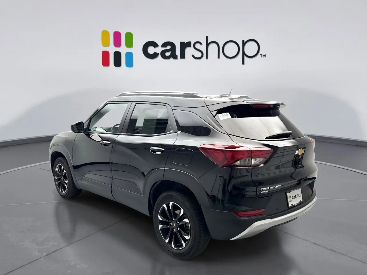 2022 Chevrolet Trailblazer LT photo 2