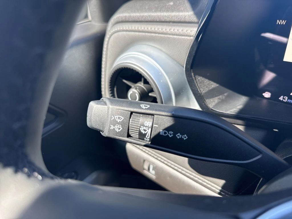 2026 Chevrolet Colorado LT - Photo 16