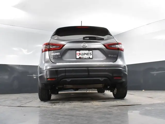 2022 Nissan Rogue Sport SV photo 37