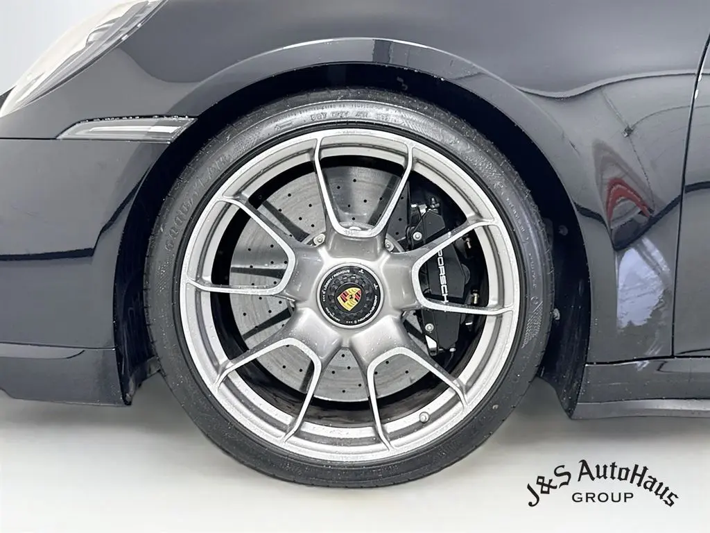 2022 Porsche 911 Turbo S photo 33