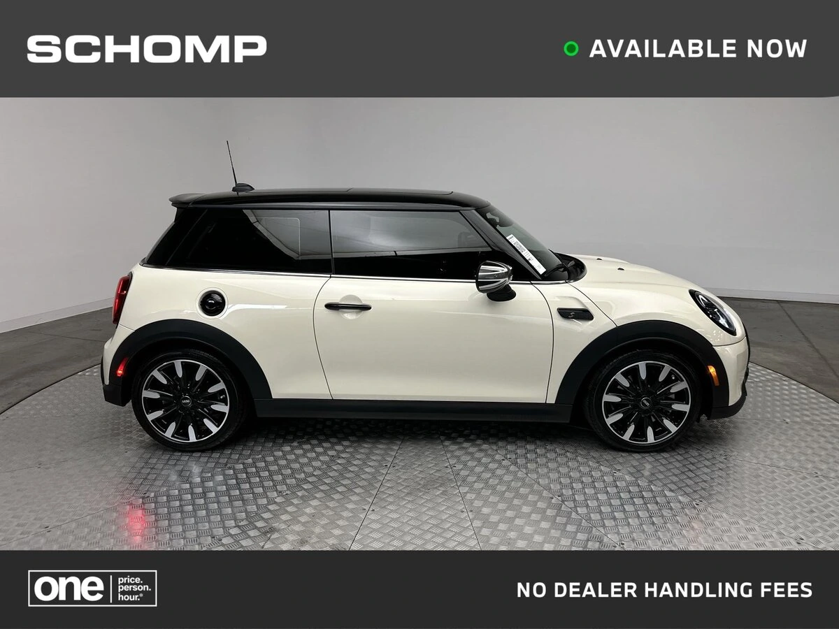 2023 MINI 3 Door
