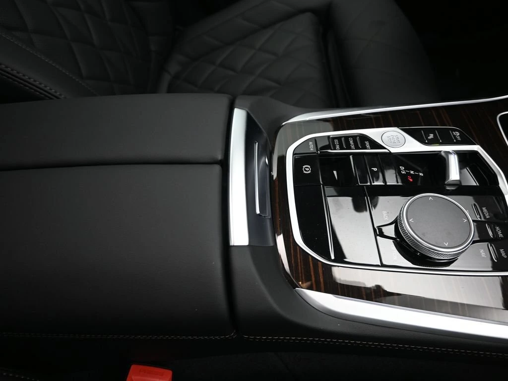 2026 BMW X5 40i - Photo 27