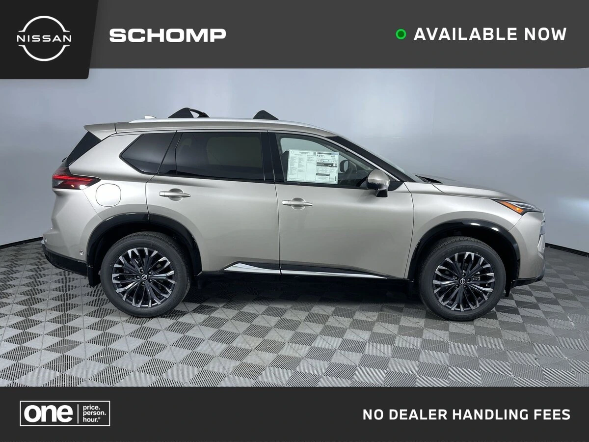 2026 Nissan Rogue Platinum's photo