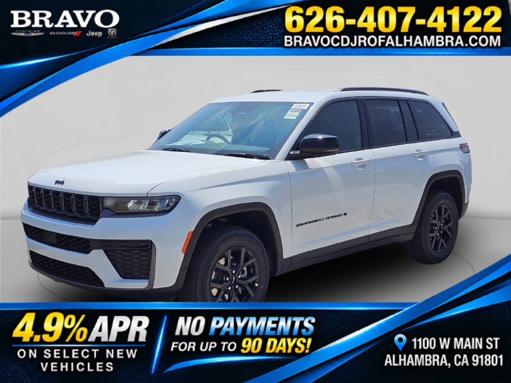 2026 Jeep Grand Cherokee Laredo Altitude