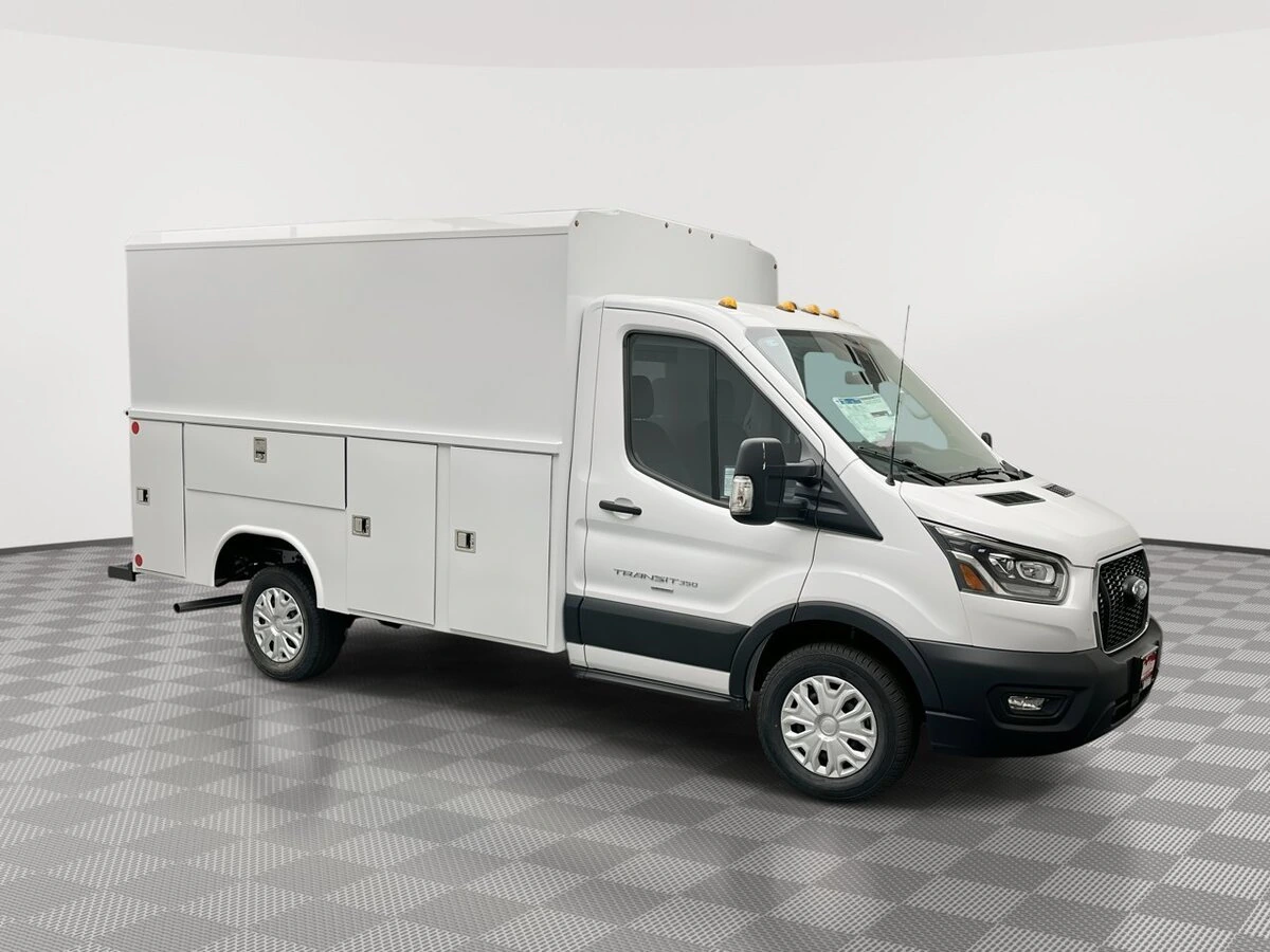 2025 Ford Transit Cutaway
