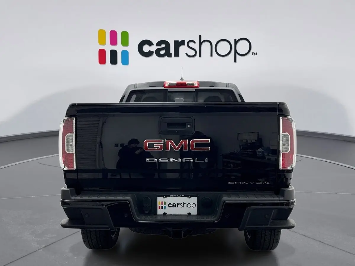 2022 Gmc Canyon Denali photo 3