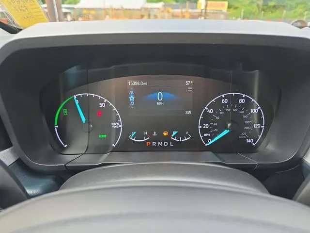 2024 Ford Maverick XLT photo 11