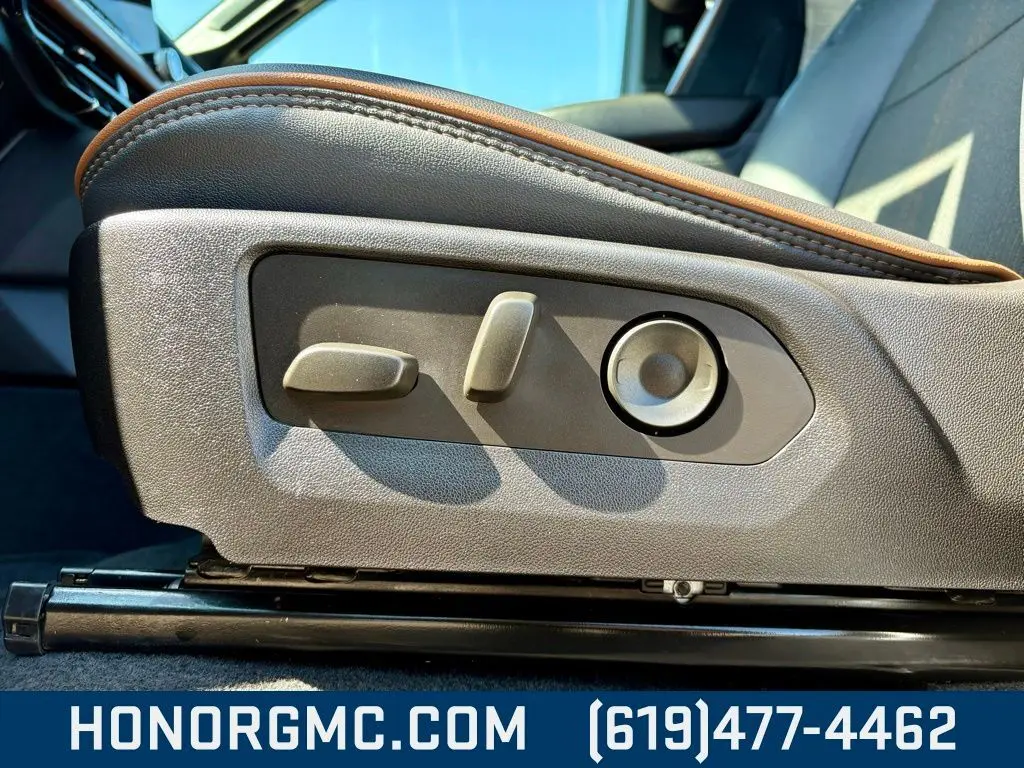 2024 Gmc Canyon AT4 photo 13