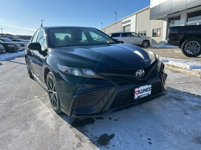 Used 2021 Toyota Camry SE Nightshade with VIN 4T1G11AK6MU525513 for sale in Stoughton, WI