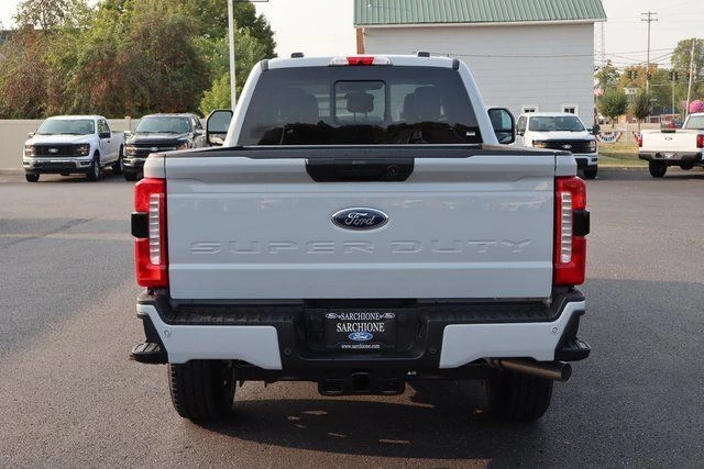 2026 Ford F-350 Super Duty XL - Photo 17