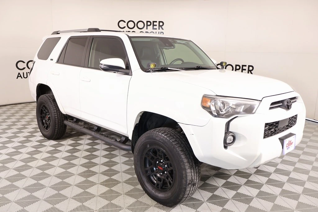 2021 Toyota 4Runner SR5 Premium's photo
