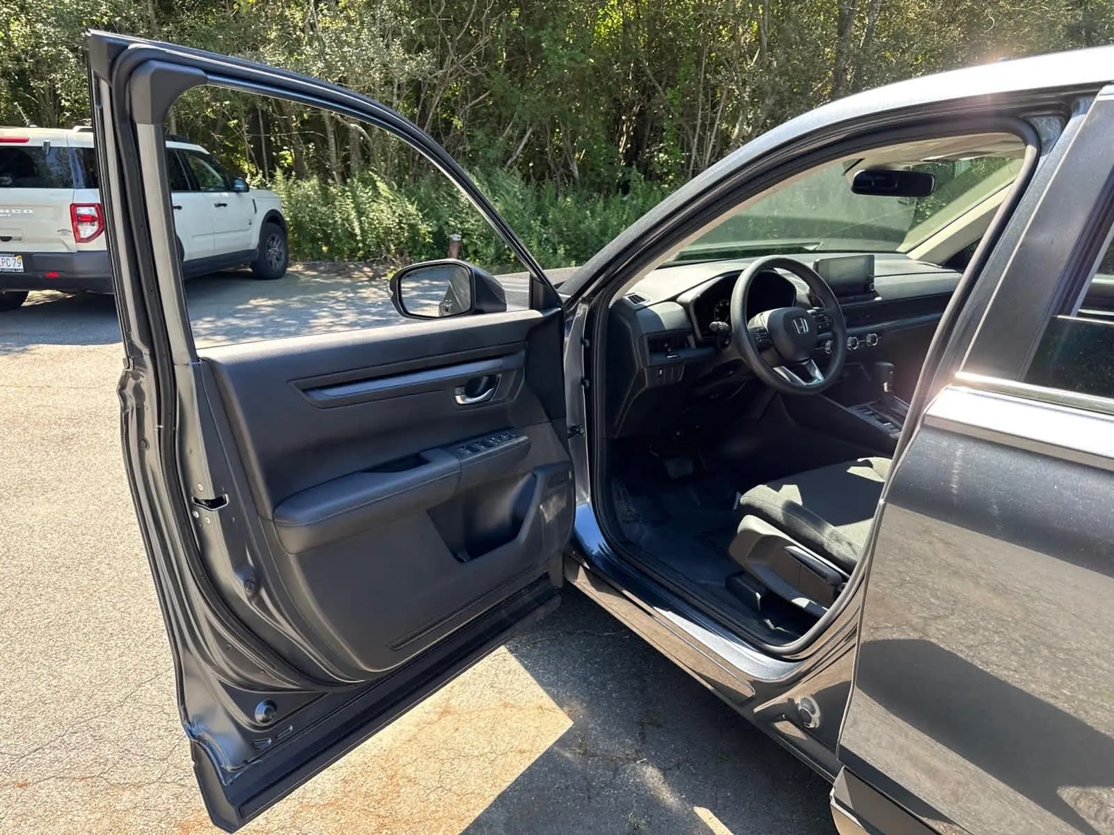 2024 Honda CR-V LX photo 7