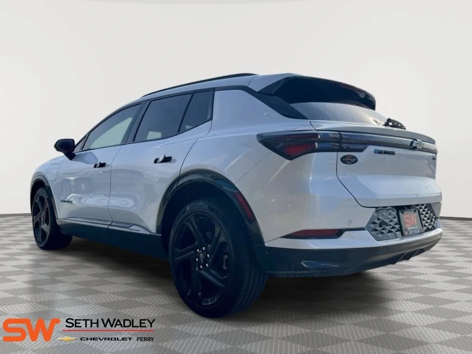 2025 Chevrolet Equinox EV RS - Photo 6