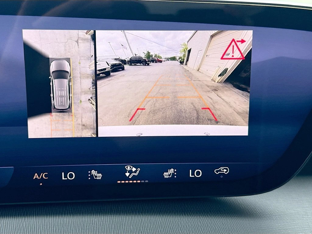2026 Buick Enclave Preferred - Photo 14