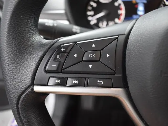 2024 Nissan Altima 2.5 SV photo 19