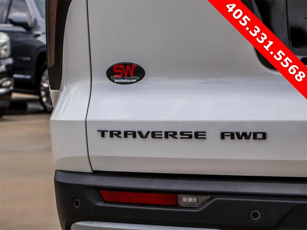 2024 Chevrolet Traverse Z71 photo 7