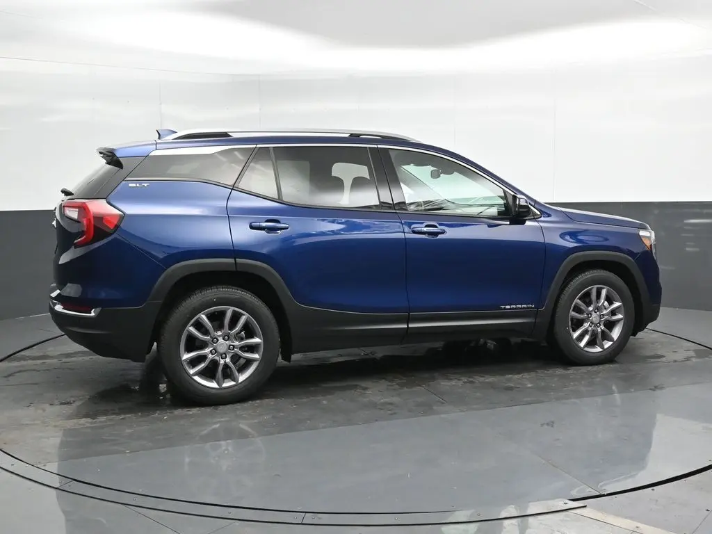 Used 2023 GMC Terrain SLT with VIN 3GKALPEG6PL162047 for sale in Sycamore, IL