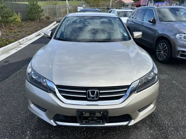 2015 Honda Accord Sport photo 2