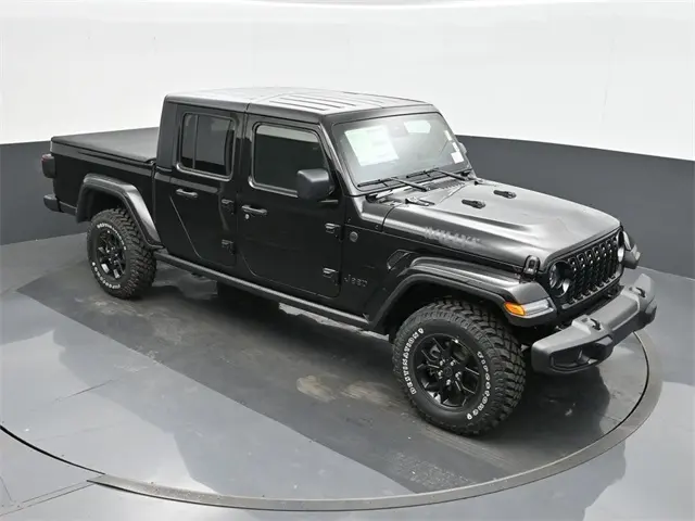 2024 Jeep Gladiator Willys photo 26