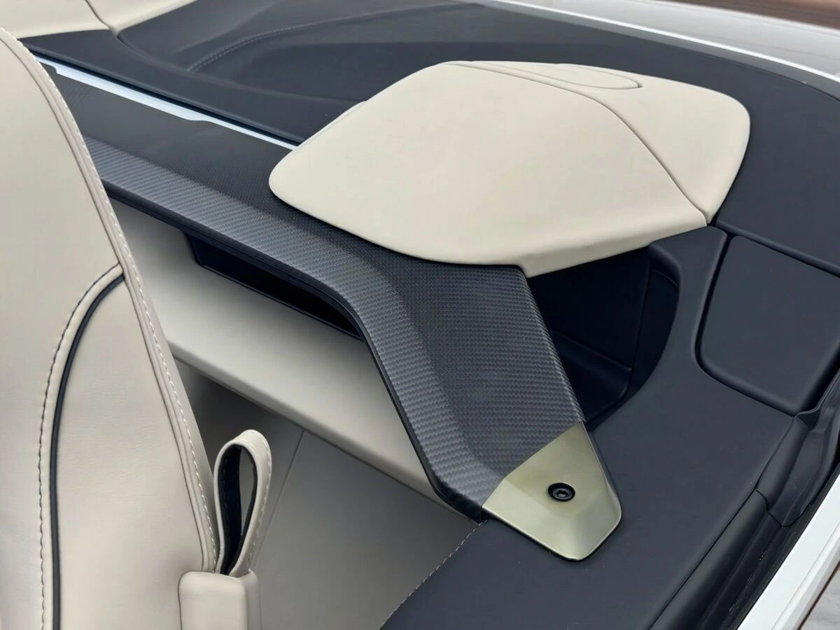 2026 Aston Martin Vanquish Base - Photo 12