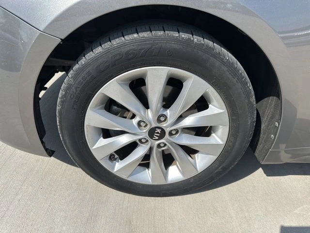 Used 2016 Kia Optima EX with VIN 5XXGU4L39GG066331 for sale in Norman, OK