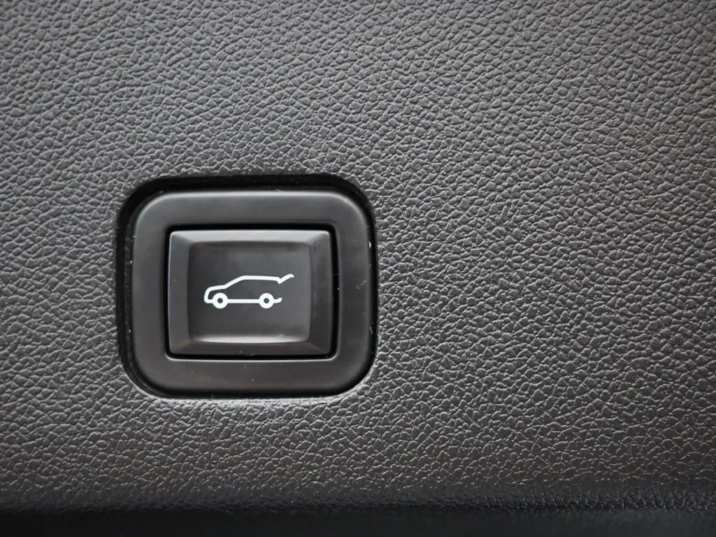 2021 Cadillac XT6 Premium Luxury photo 14