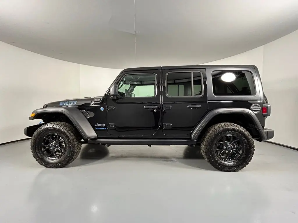 2024 Jeep Wrangler Willys 4xe photo 4